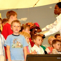 6 Church Serving – Aug, 28 2011 6 Church Serving – Aug, 28 2011